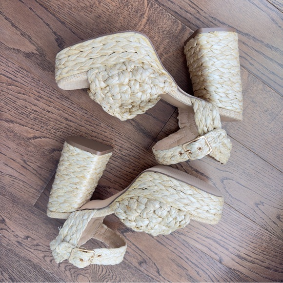 Beautiful Straw high heels sandals JustFab - Picture 5 of 5